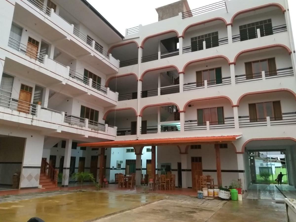 Hotel Tacuaral Rurrenabaque Zewnętrze zdjęcie
